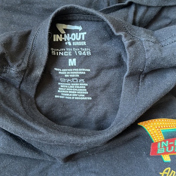 In-N-Out Arizona Edition Tee black - Picture 3 of 3
